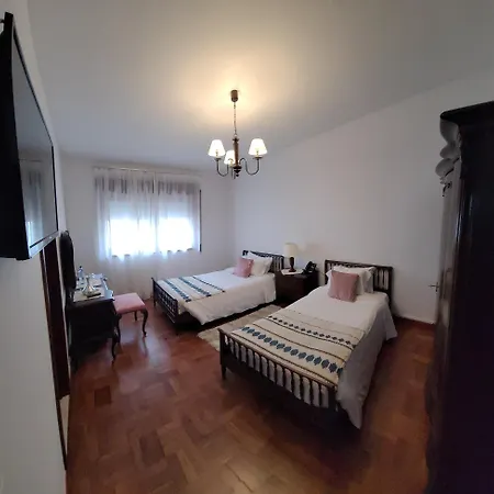 Boutique & Restaurant - Casa Dos Suecos בית הארחה פיגואיירה דה פוז