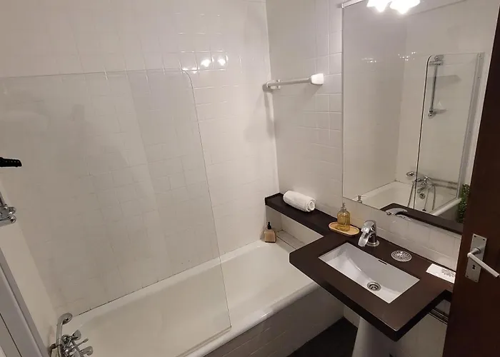 Boutique & Restaurant - Casa Dos Suecos بيت ضيافة