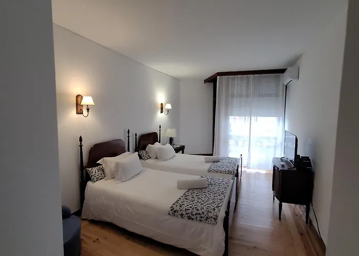 Boutique & Restaurant - Casa Dos Suecos فيغيورا دا فوز