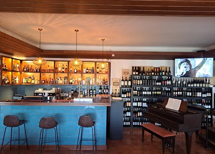 Boutique & Restaurant - Casa Dos Suecos فيغيورا دا فوز